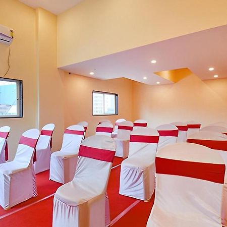 City Air Pune Luaran gambar