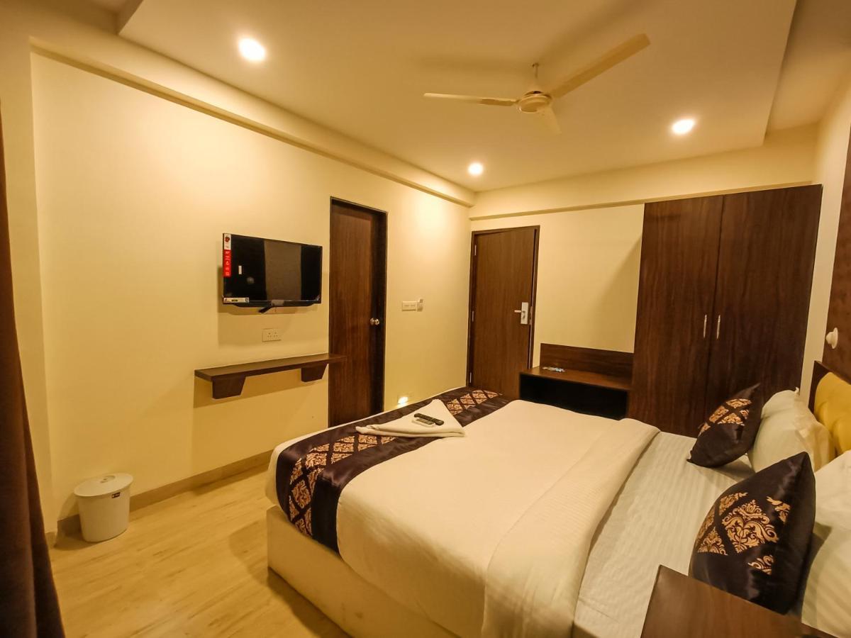 City Air Pune Luaran gambar