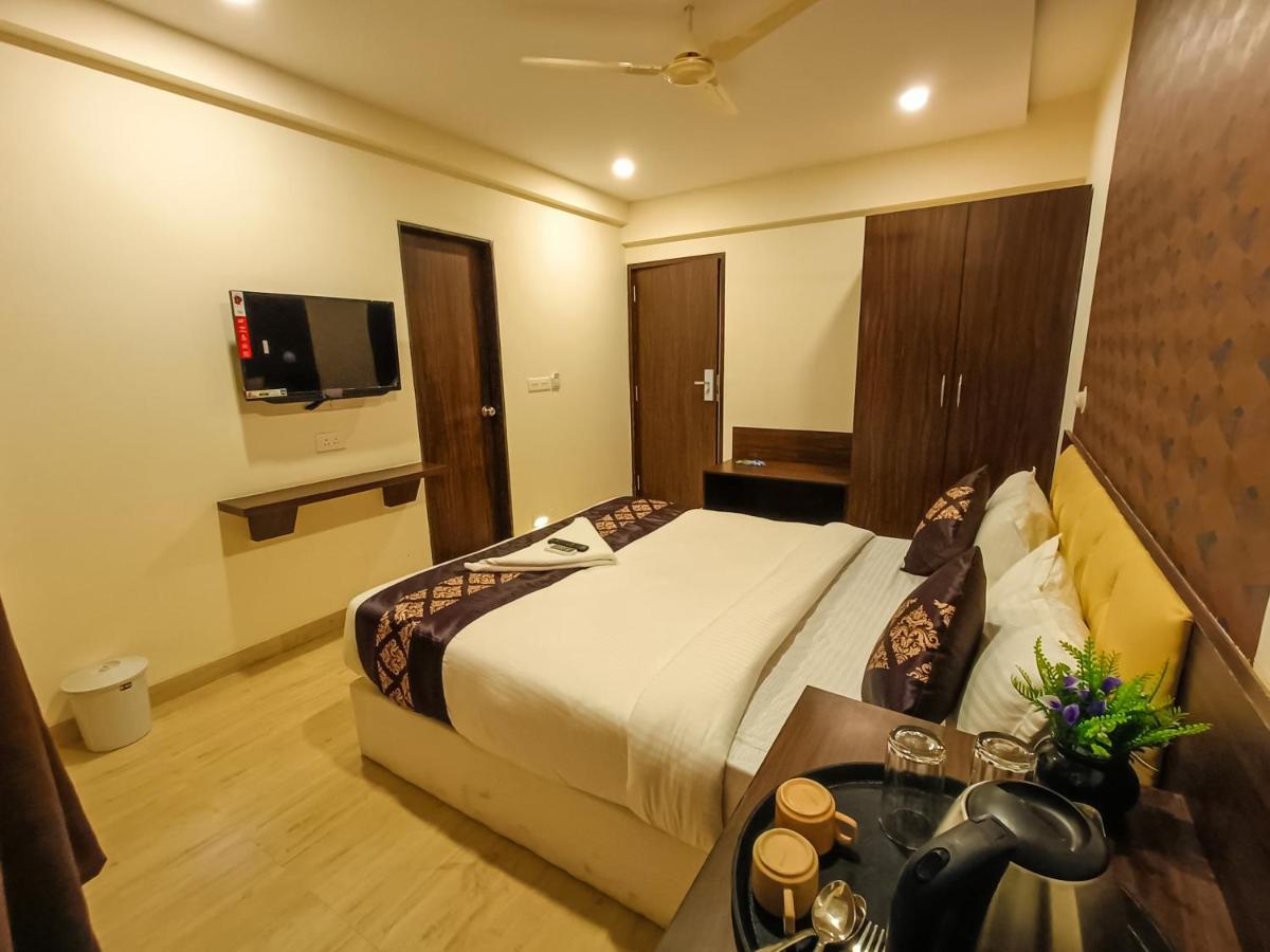 City Air Pune Luaran gambar