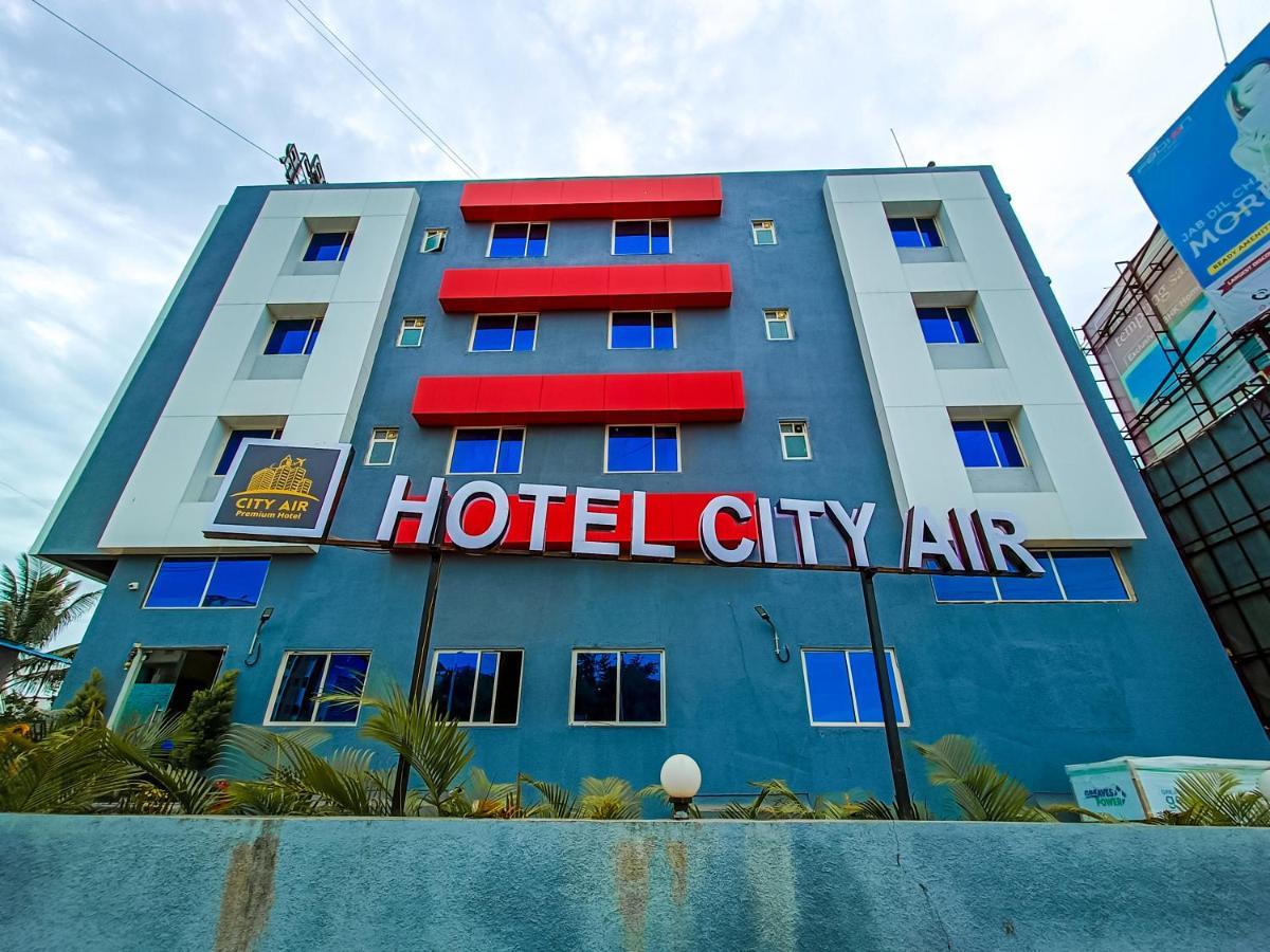 City Air Pune Luaran gambar
